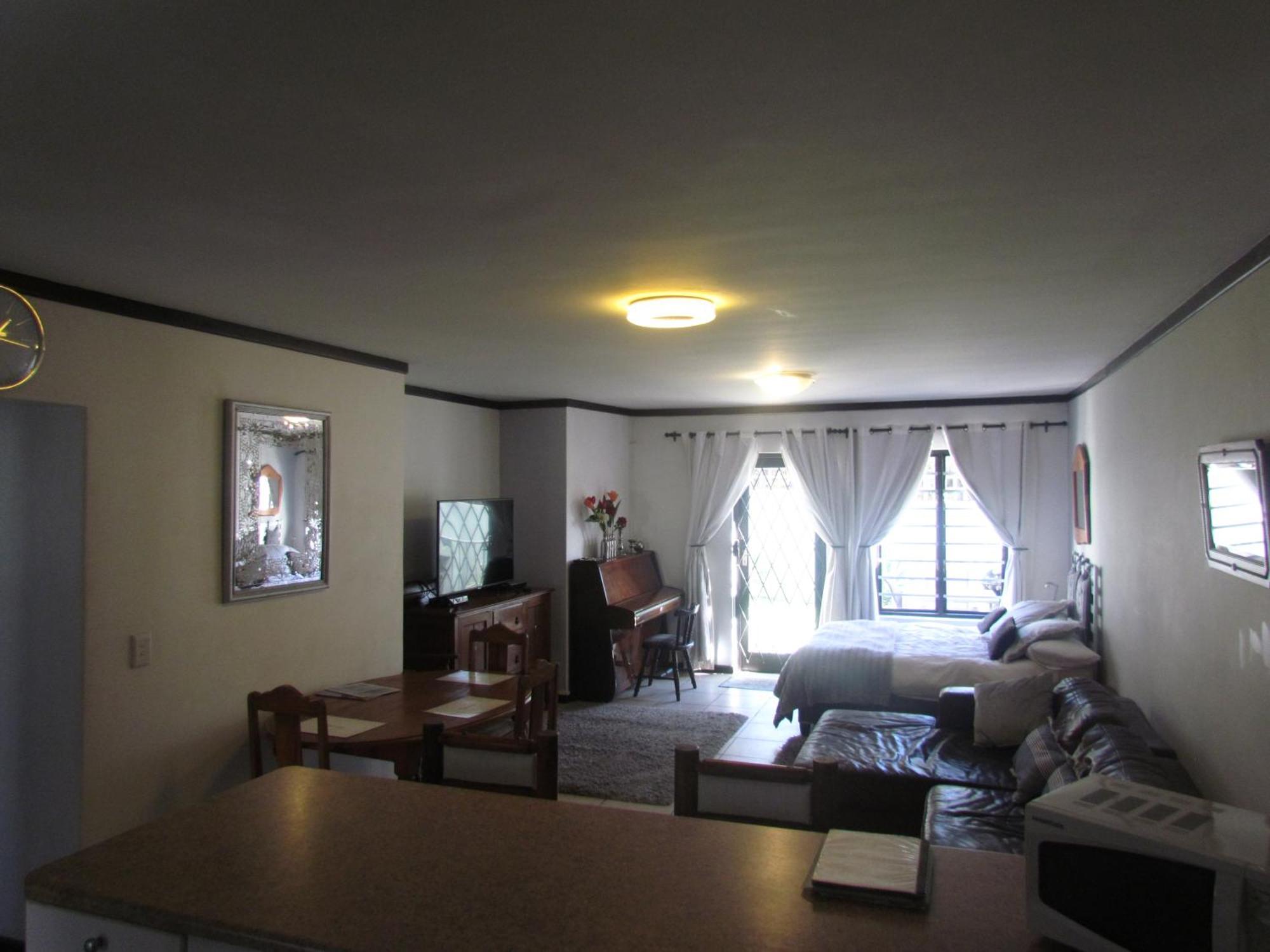 Santini Lace Self Catering Unit Плеттенберг-Бей Экстерьер фото